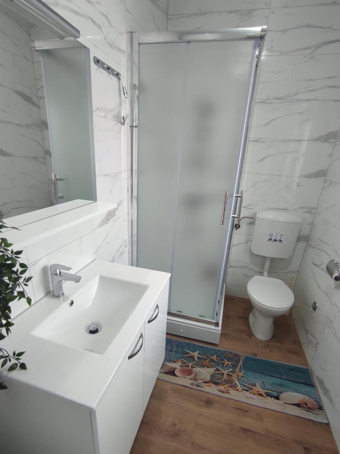 Apartman Jenny-Porec Kosinozici ภายนอก รูปภาพ