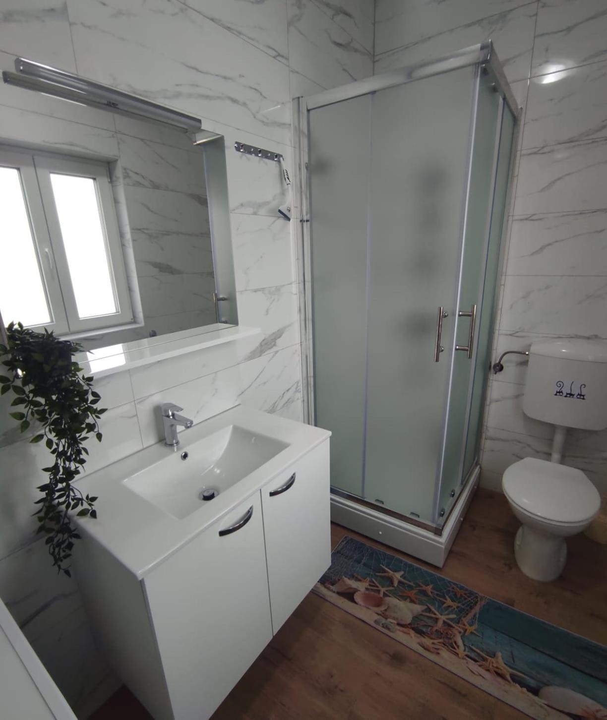Apartman Jenny-Porec Kosinozici ภายนอก รูปภาพ