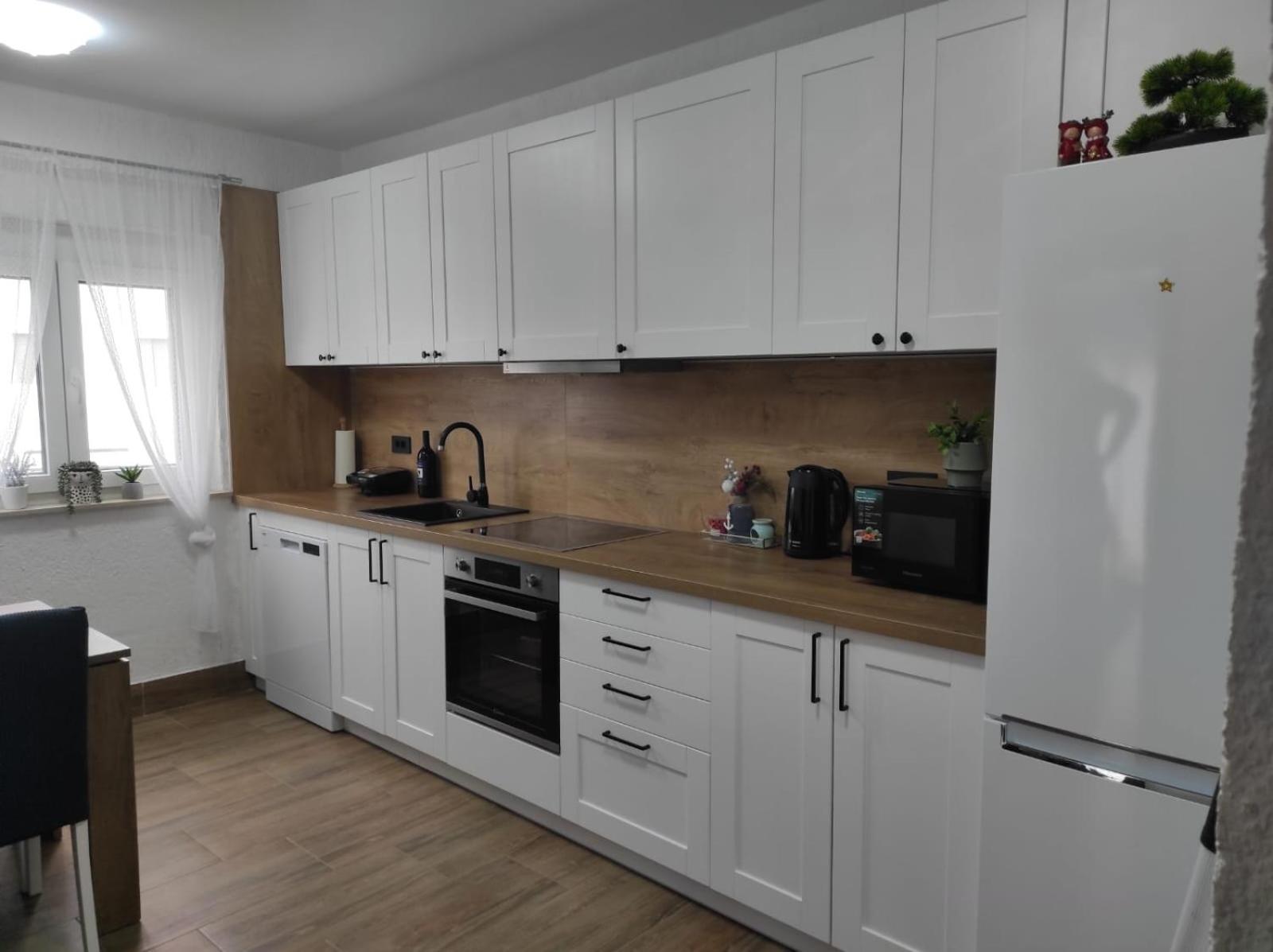 Apartman Jenny-Porec Kosinozici ภายนอก รูปภาพ